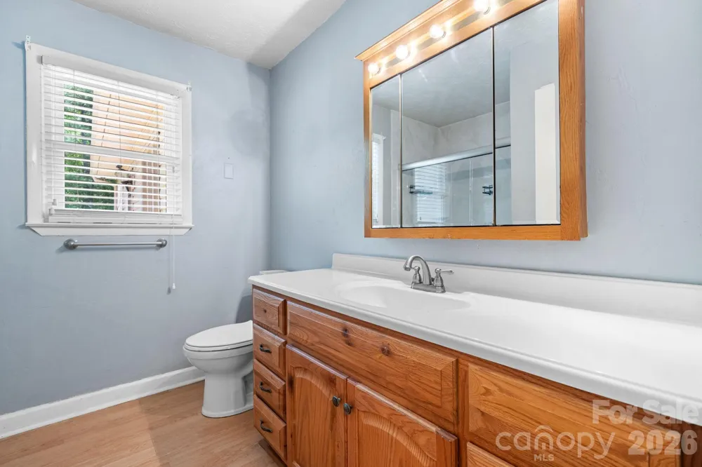 2113 White Pine Drive Granite Falls, NC 28638