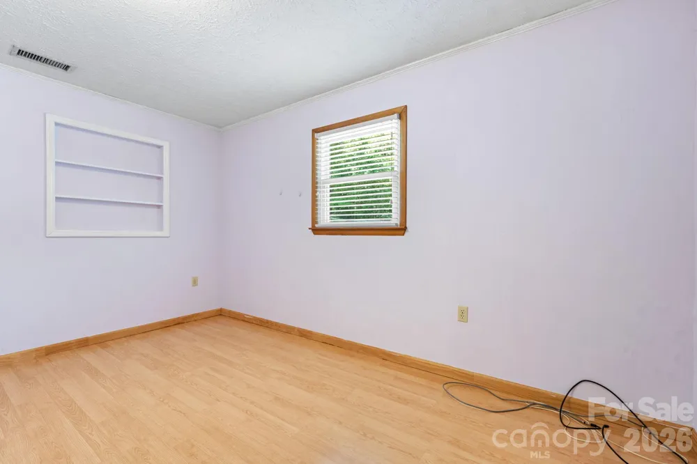 2113 White Pine Drive Granite Falls, NC 28638