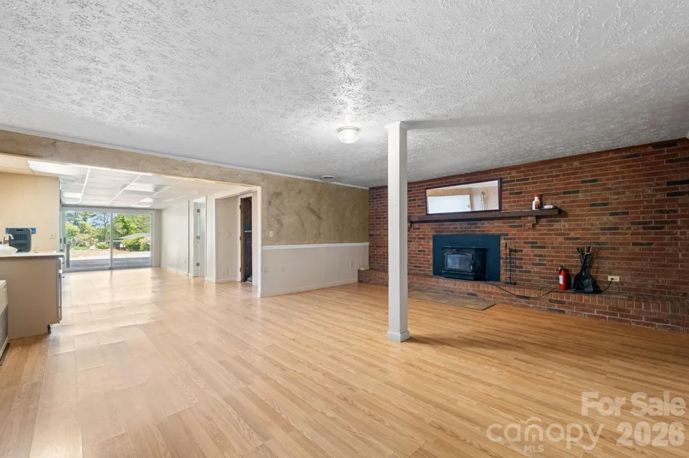 2113 White Pine Drive Granite Falls, NC 28638
