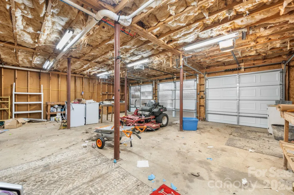 2113 White Pine Drive Granite Falls, NC 28638