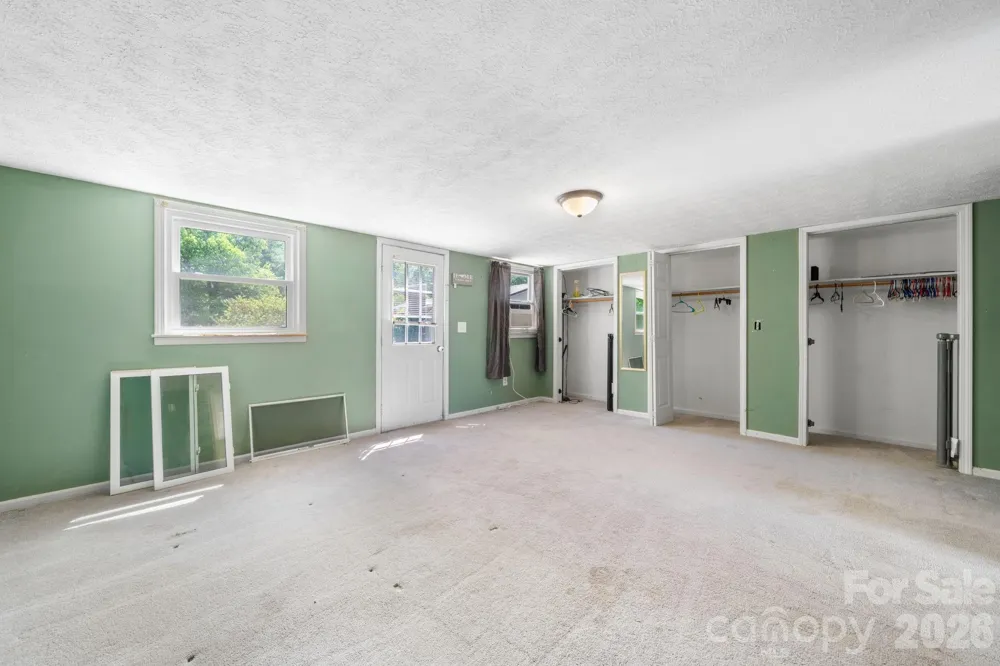 2113 White Pine Drive Granite Falls, NC 28638