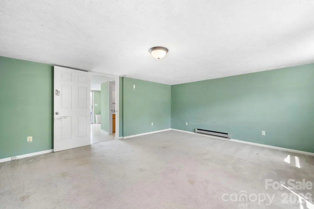 2113 White Pine Drive Granite Falls, NC 28638