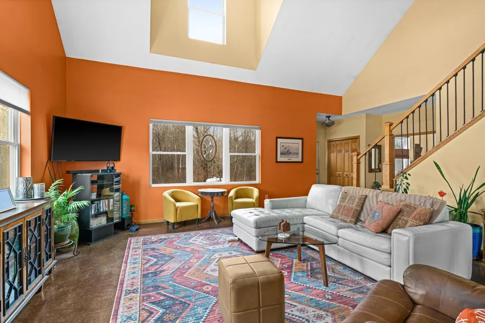 4598 McAlpine Spur Road Two Harbors, MN 55616