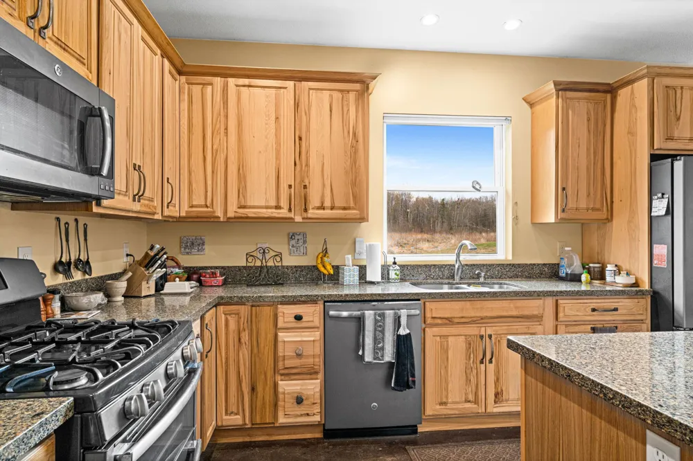 4598 McAlpine Spur Road Two Harbors, MN 55616