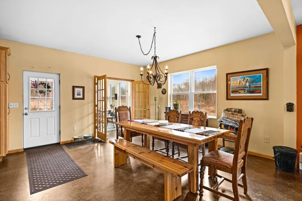 4598 McAlpine Spur Road Two Harbors, MN 55616