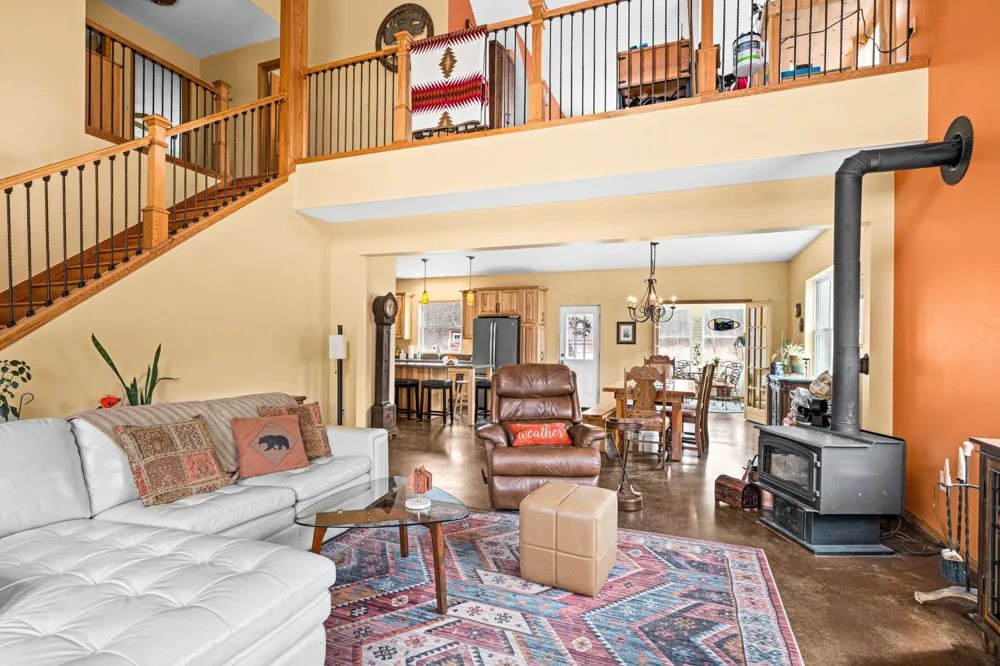 4598 McAlpine Spur Road Two Harbors, MN 55616