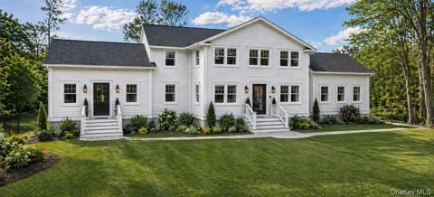 5 Marc Street