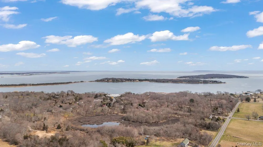 5 Marc Street Shelter Island, NY 11964