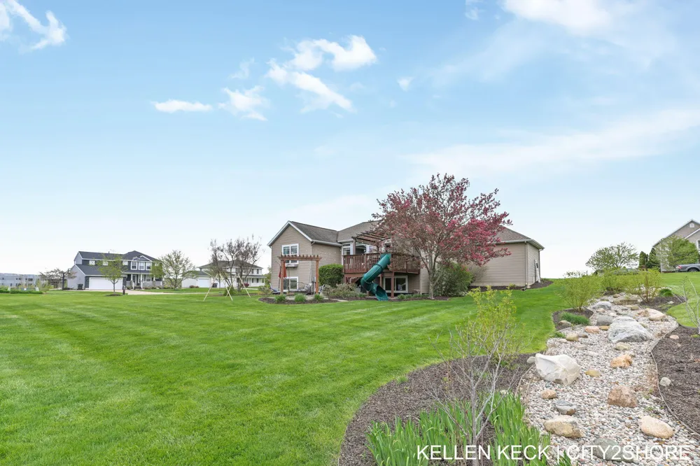 7786 Thornburst Court SE Gaines Charter Township, MI 49315