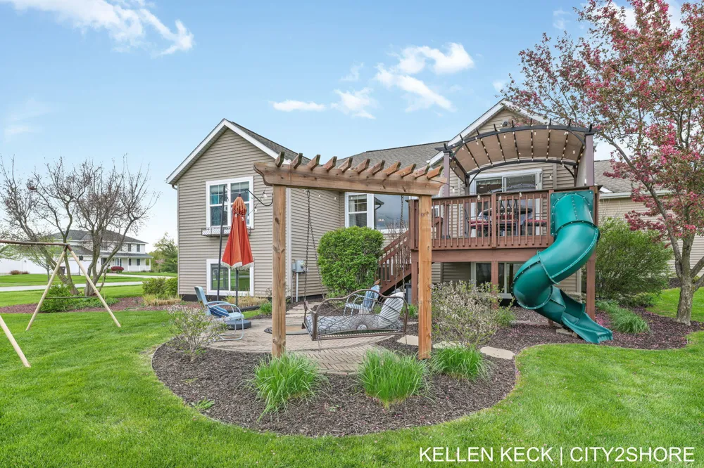 7786 Thornburst Court SE Gaines Charter Township, MI 49315