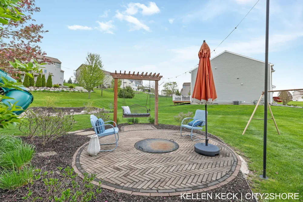 7786 Thornburst Court SE Gaines Charter Township, MI 49315