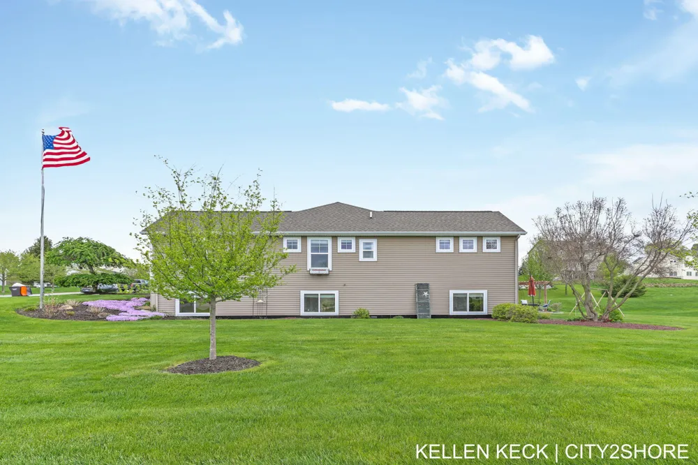 7786 Thornburst Court SE Gaines Charter Township, MI 49315
