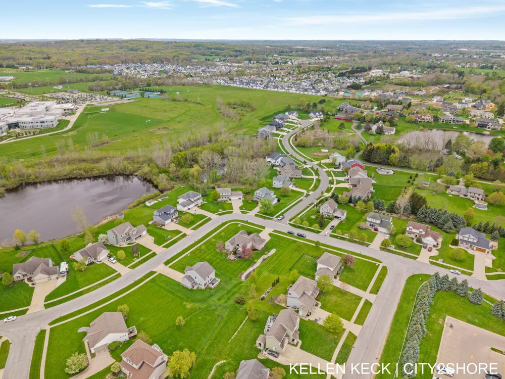 7786 Thornburst Court SE Gaines Charter Township, MI 49315