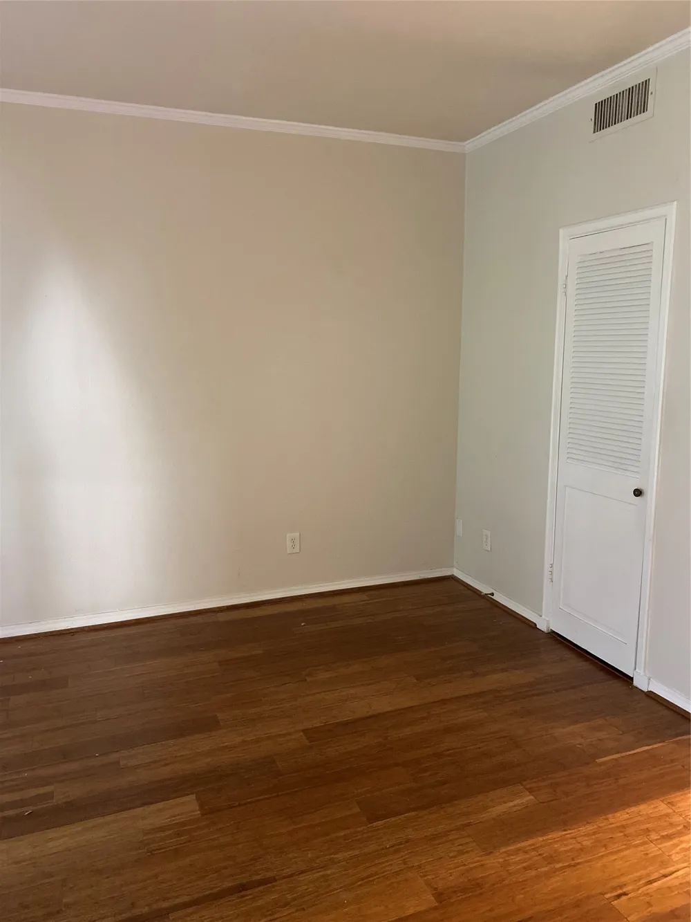 4320 S Bellaire Drive S #114W Fort Worth, TX 76109
