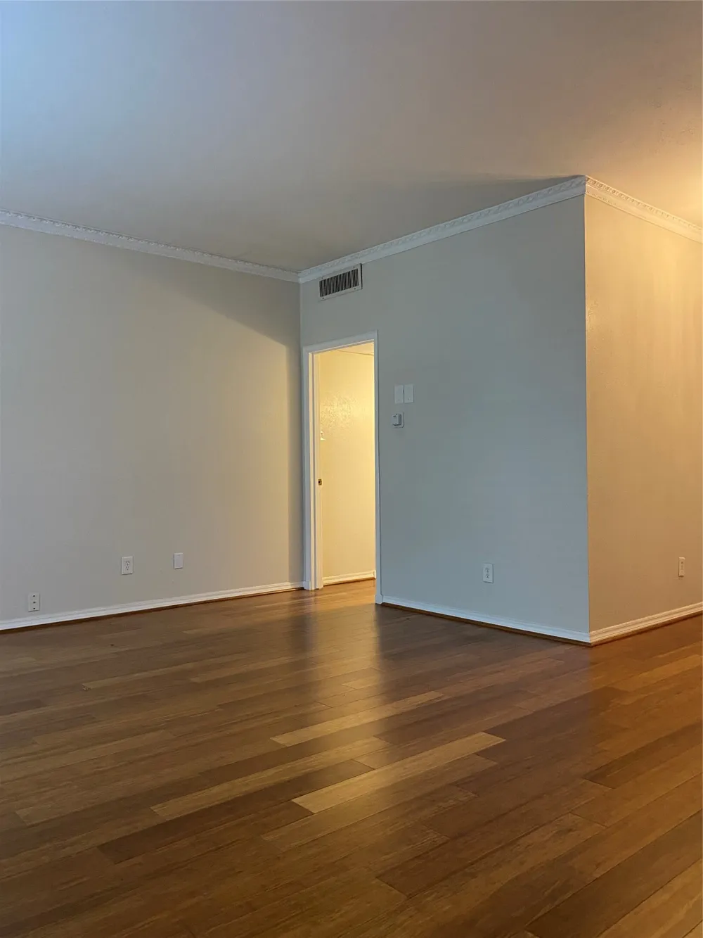 4320 S Bellaire Drive S #114W Fort Worth, TX 76109