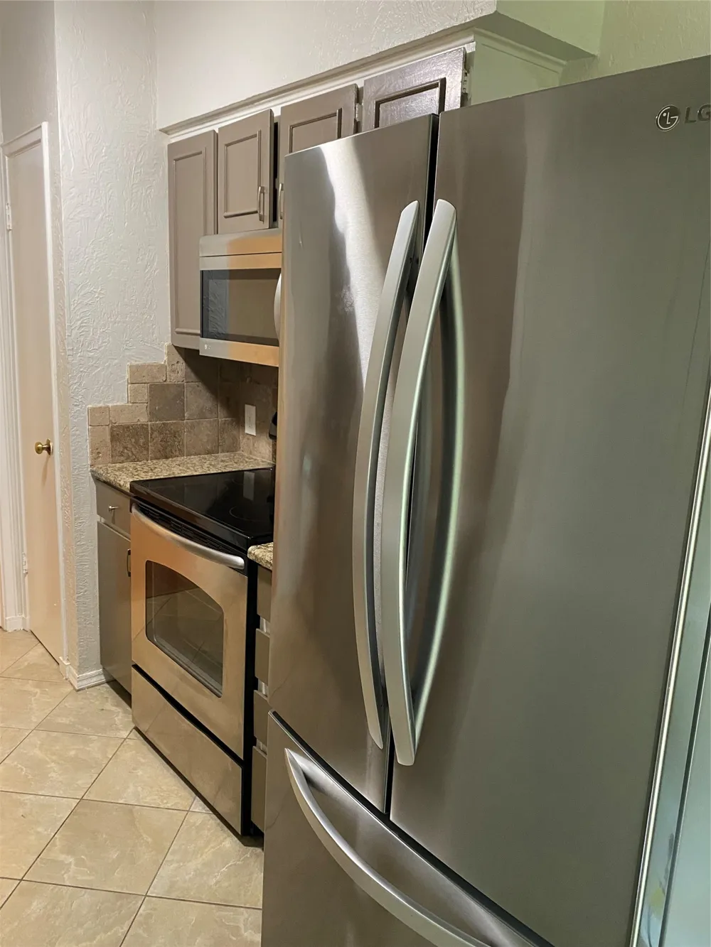 4320 S Bellaire Drive S #114W Fort Worth, TX 76109