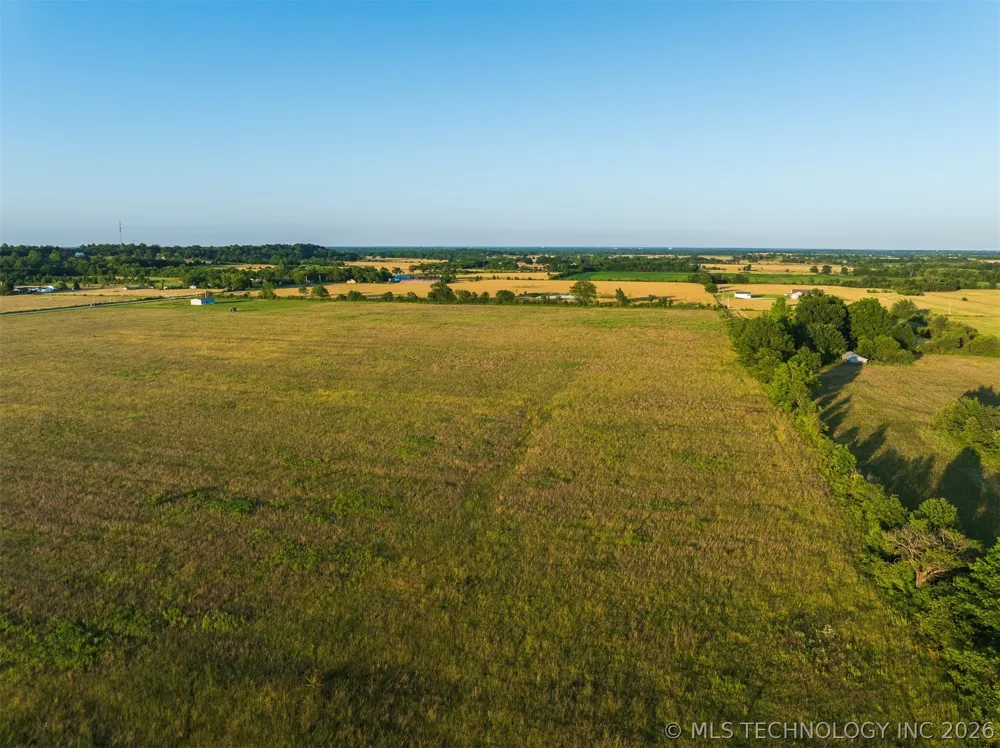 2 Old Highway 10 Miami, OK 74354