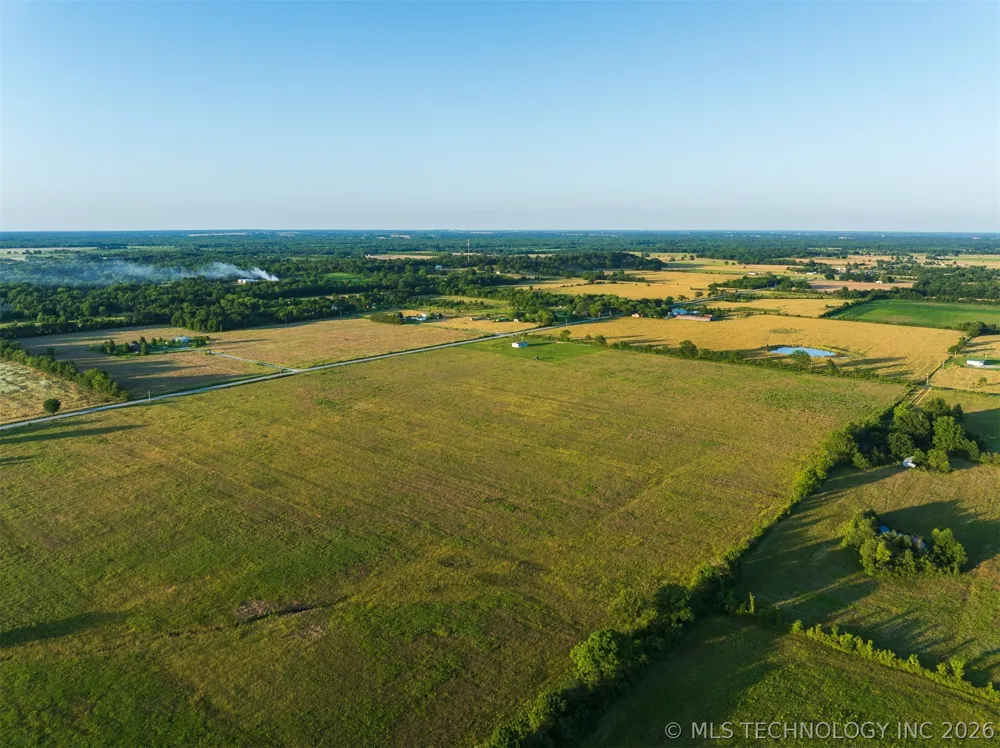 2 Old Highway 10 Miami, OK 74354