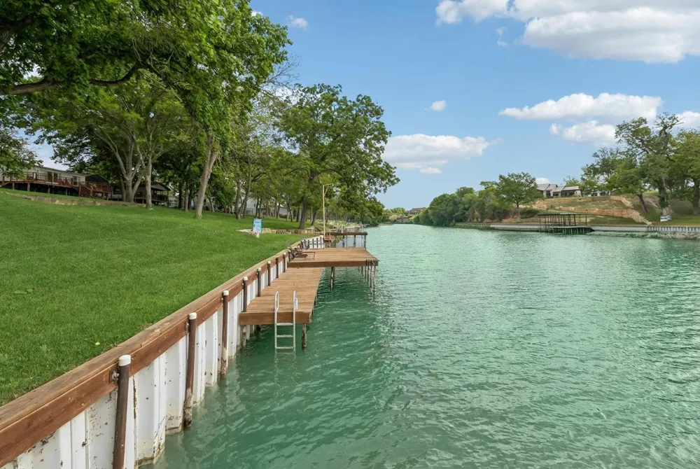 360 Shangrila Lane New Braunfels, TX 78130