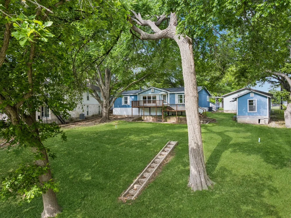 360 Shangrila Lane New Braunfels, TX 78130