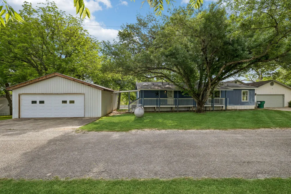 360 Shangrila Lane New Braunfels, TX 78130
