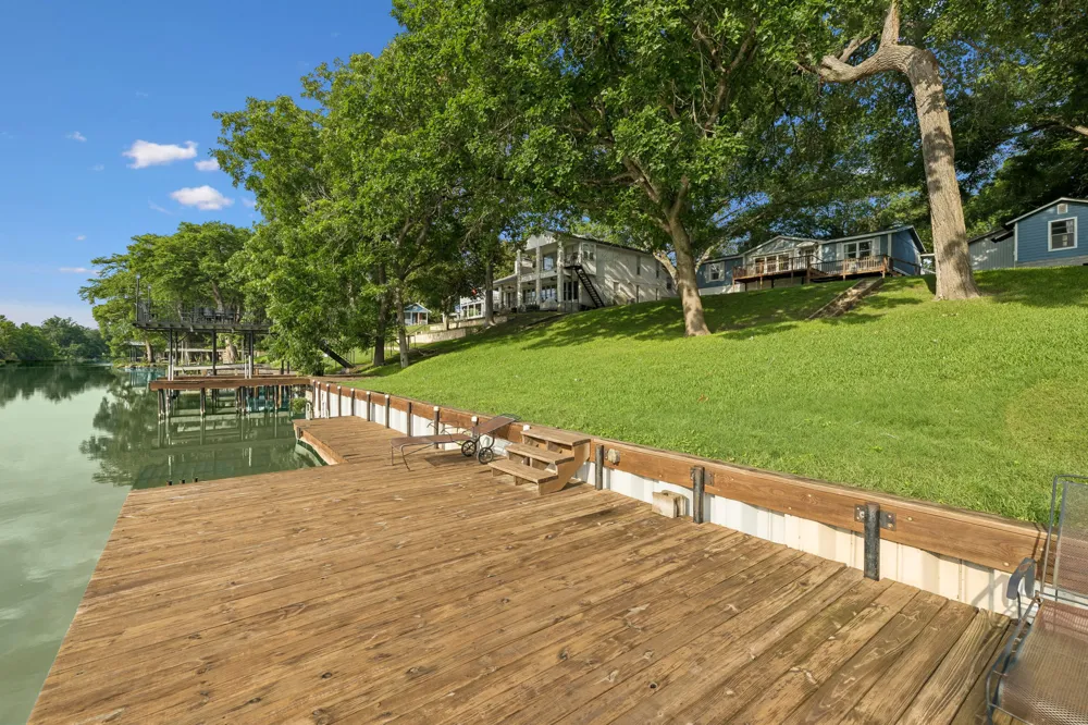 360 Shangrila Lane New Braunfels, TX 78130