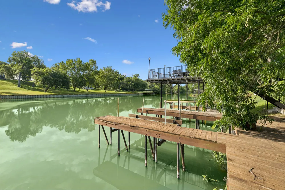 360 Shangrila Lane New Braunfels, TX 78130