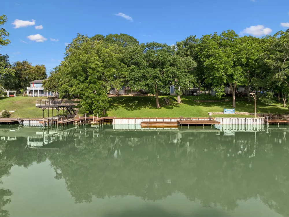 360 Shangrila Lane New Braunfels, TX 78130