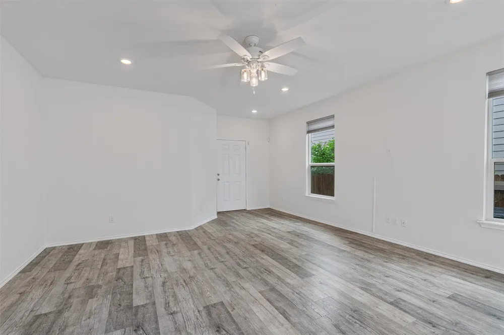 305 Los Cobos Lane Georgetown, TX 78626