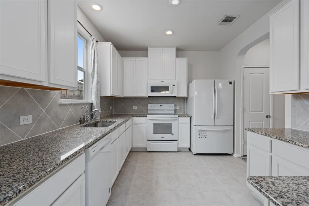 305 Los Cobos Lane Georgetown, TX 78626