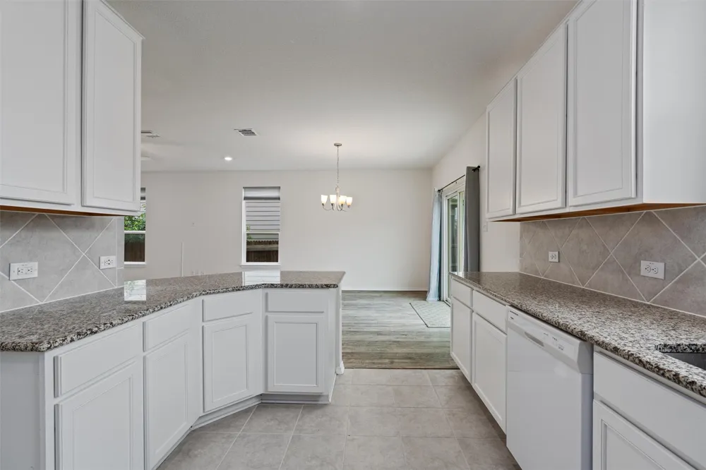 305 Los Cobos Lane Georgetown, TX 78626