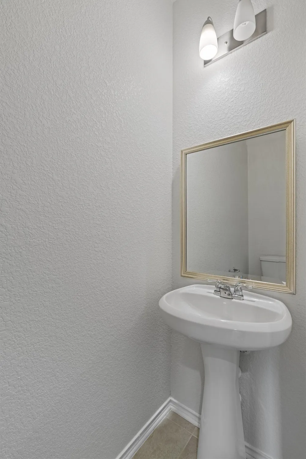 305 Los Cobos Lane Georgetown, TX 78626
