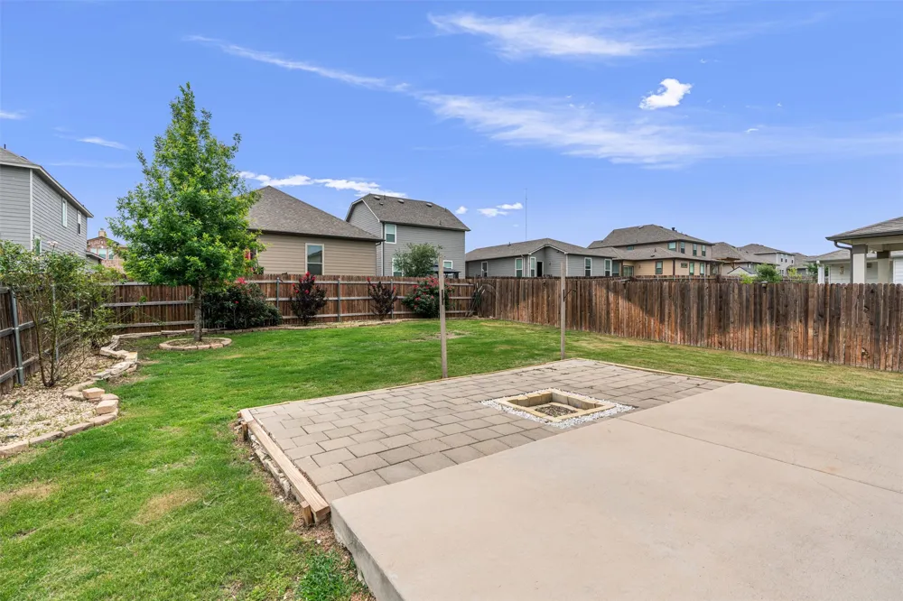 305 Los Cobos Lane Georgetown, TX 78626