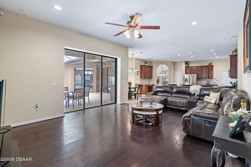 1059 Natural Oaks Drive Orange City, FL 32763
