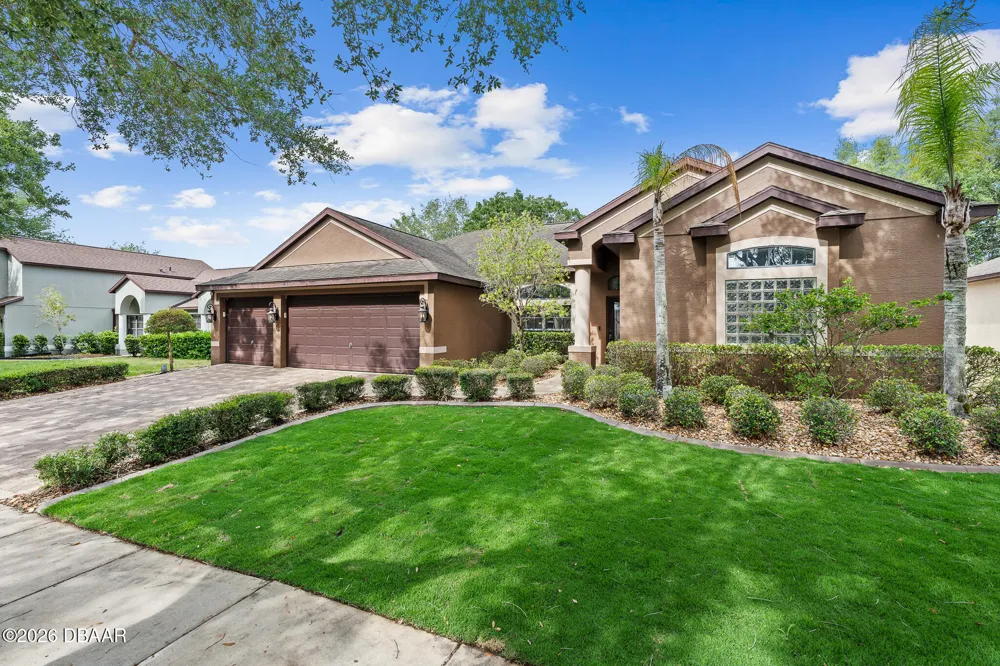 1059 Natural Oaks Drive Orange City, FL 32763