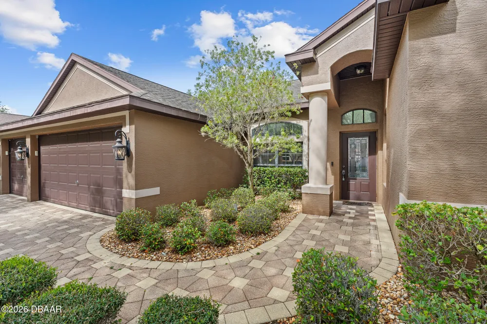 1059 Natural Oaks Drive Orange City, FL 32763
