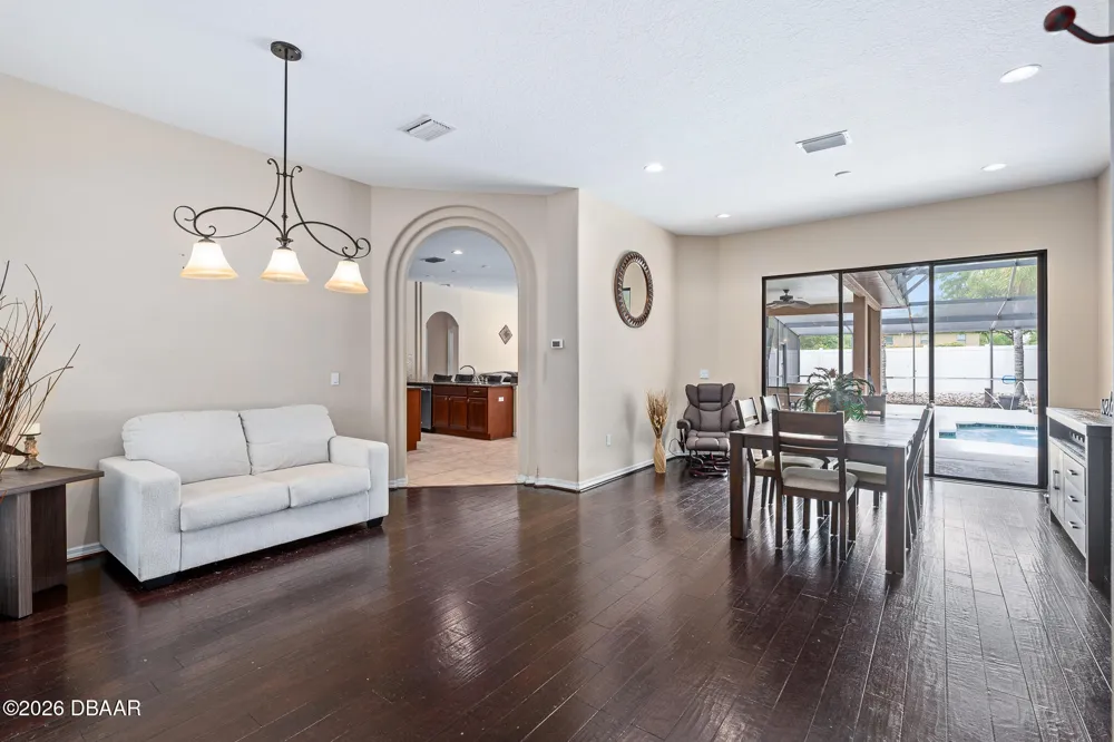 1059 Natural Oaks Drive Orange City, FL 32763
