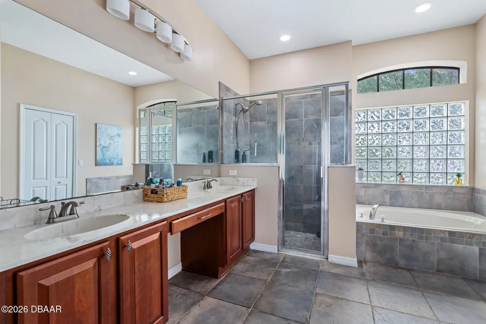 1059 Natural Oaks Drive Orange City, FL 32763