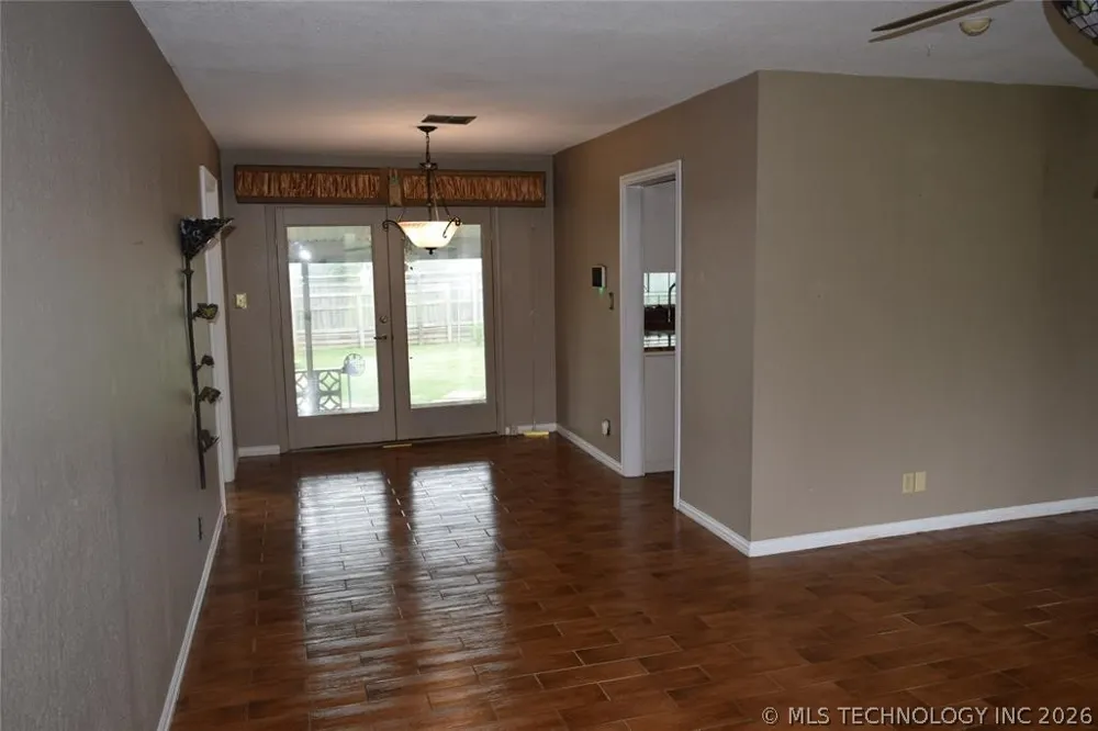 1199 E Reynolds Road McAlester, OK 74501