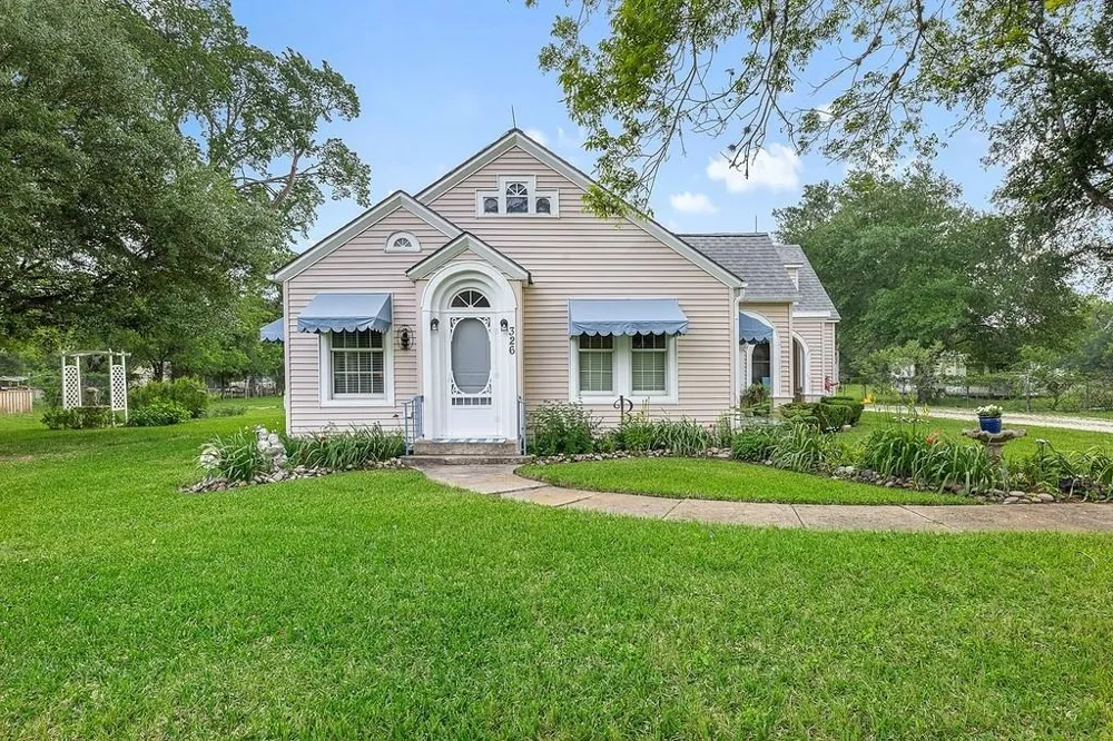 326 Centennial Street #458 Carmine, TX 78932