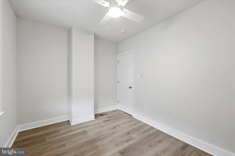 1120 THOMAS STREET Chester, PA 19013