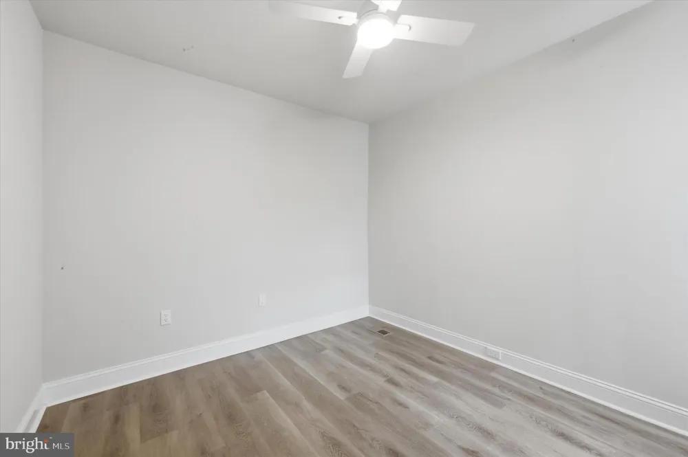 1120 THOMAS STREET Chester, PA 19013