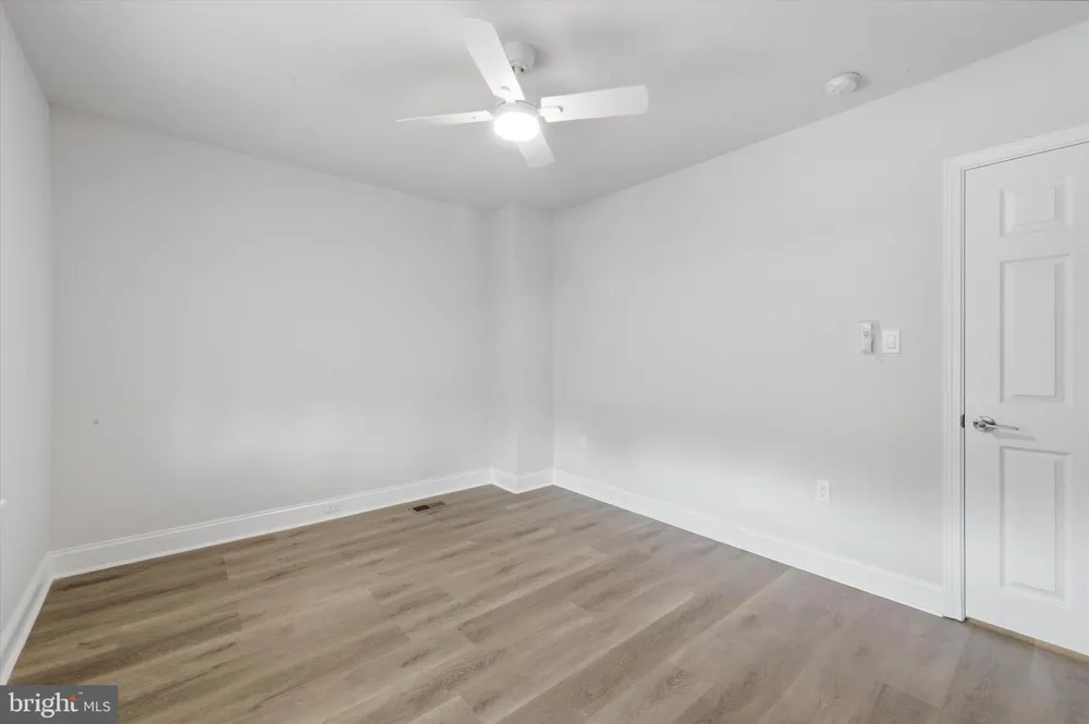 1120 THOMAS STREET Chester, PA 19013