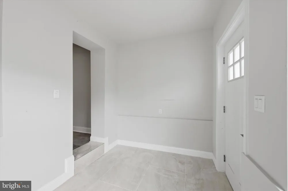 1120 THOMAS STREET Chester, PA 19013