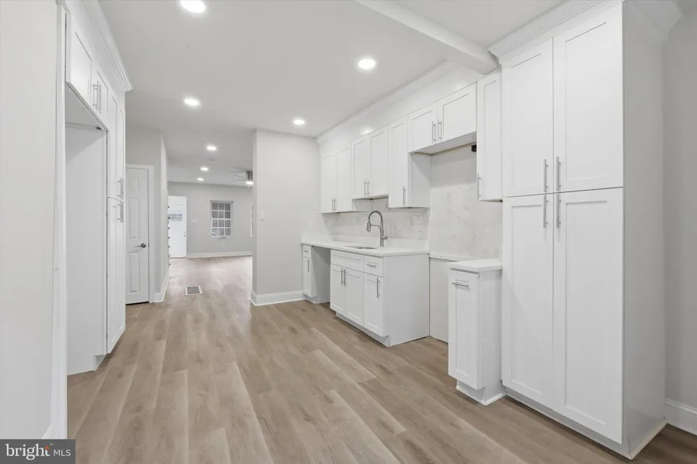 1120 THOMAS STREET Chester, PA 19013