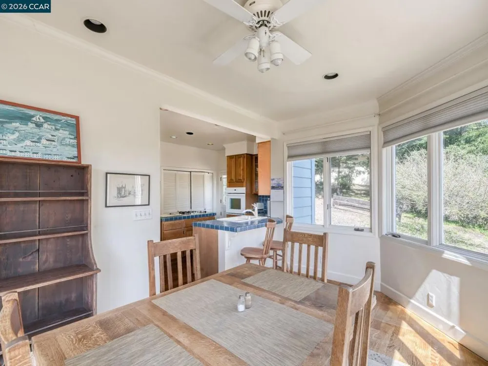 25580 Chiquito Pl Carmel, CA 93923