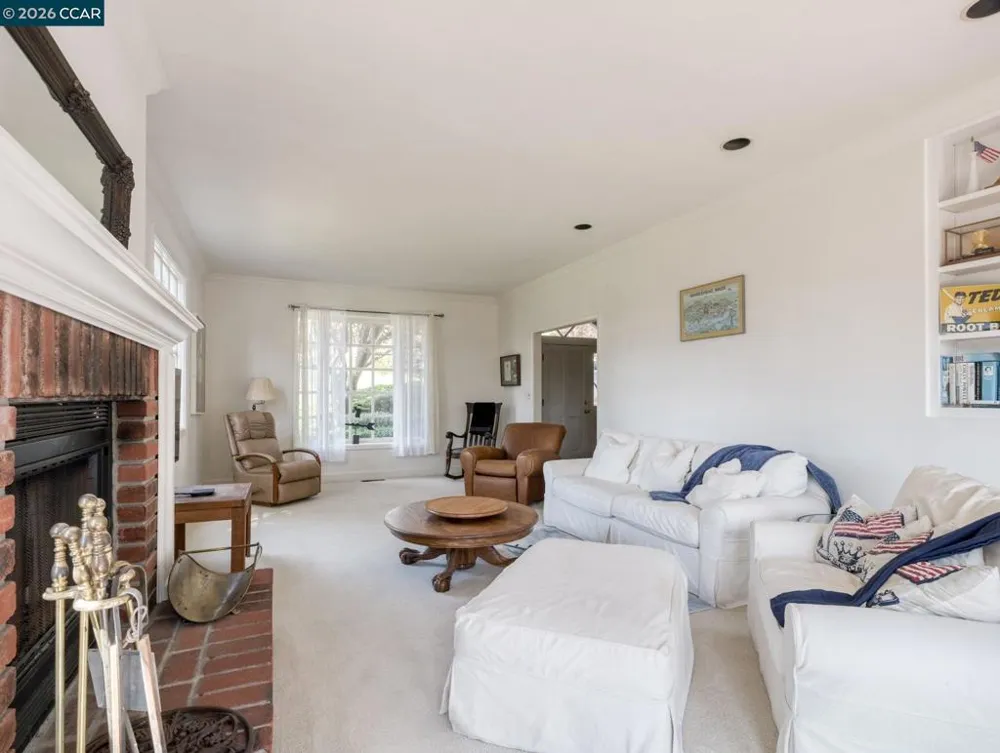 25580 Chiquito Pl Carmel, CA 93923