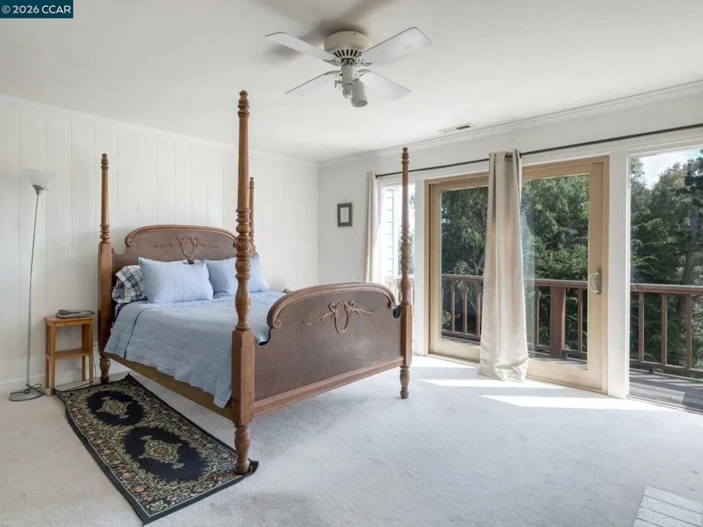 25580 Chiquito Pl Carmel, CA 93923