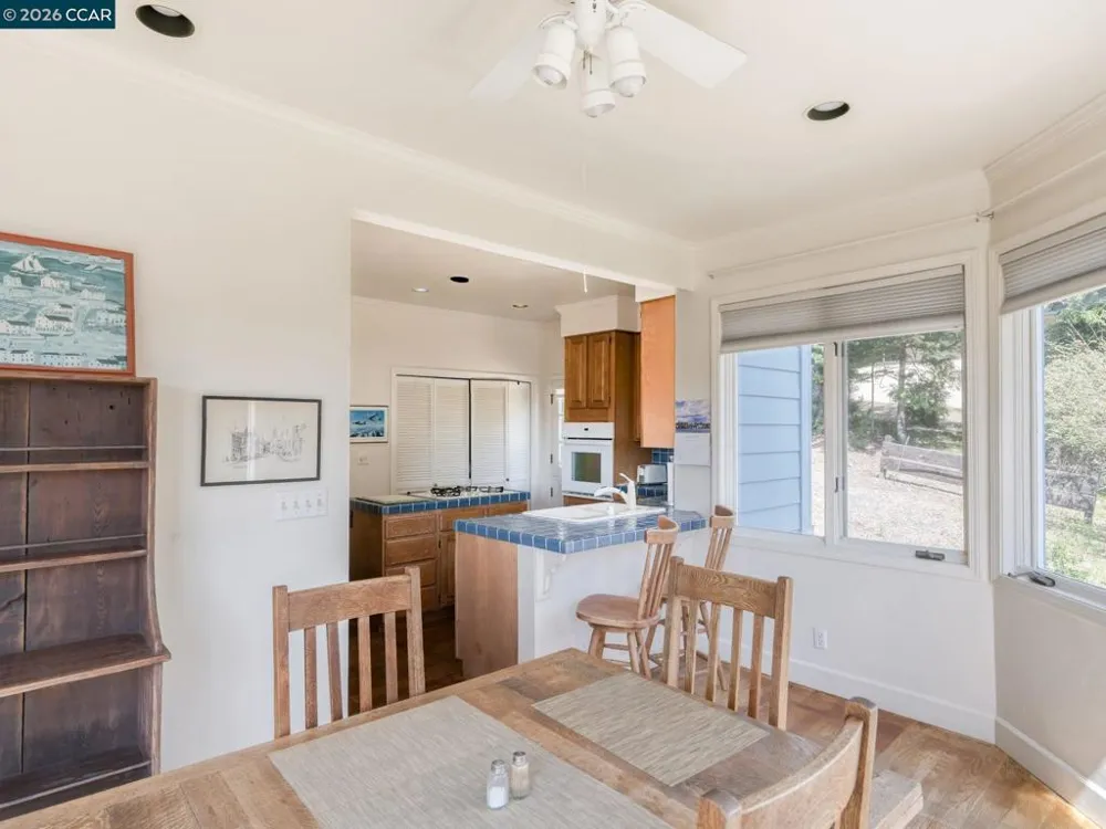 25580 Chiquito Pl Carmel, CA 93923