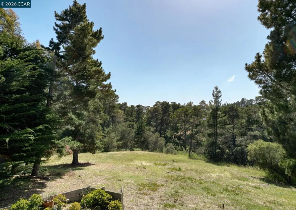 25580 Chiquito Pl Carmel, CA 93923